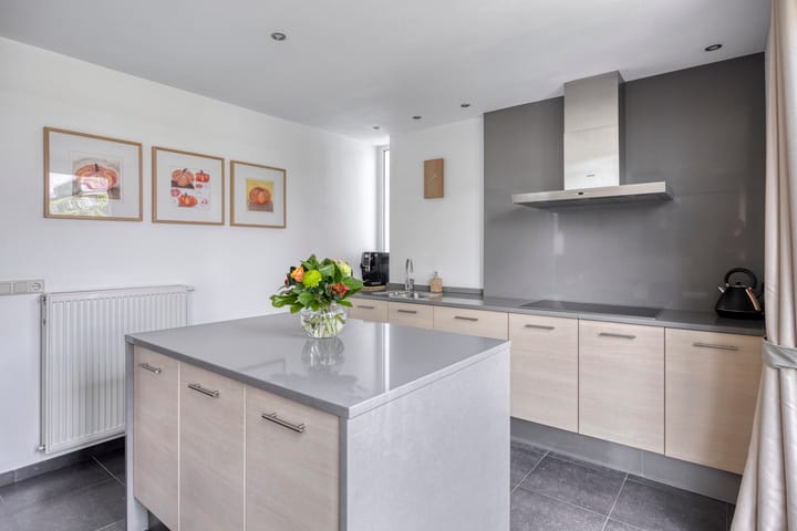 Foto 16 van Julianalaan 54