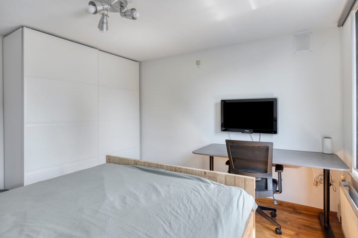 Foto 23 van Julianalaan 54