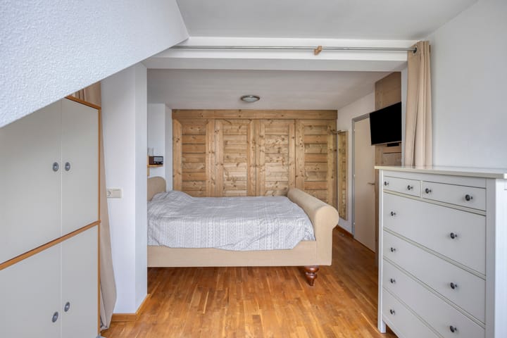 Foto 21 van Julianalaan 54