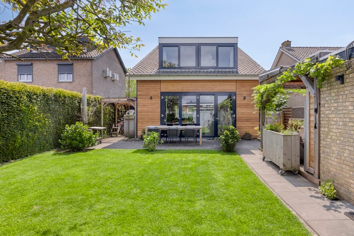 Foto 40 van Julianalaan 54