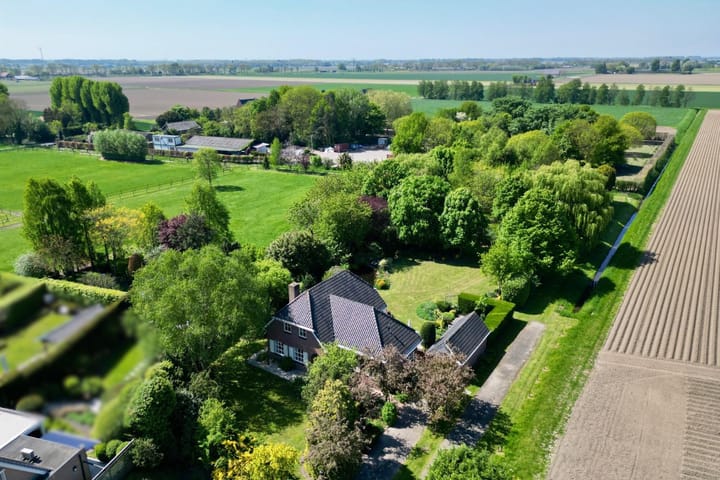 Molendijk 140-a main image