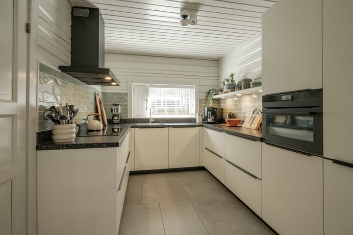 Photo 10 of Kerkstraat 13-A