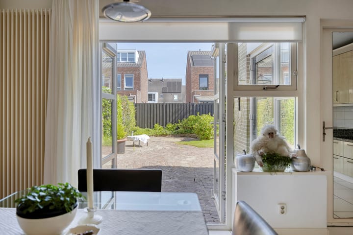 Foto 14 van Korvetstraat 37