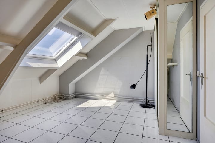 Foto 25 van Korvetstraat 37