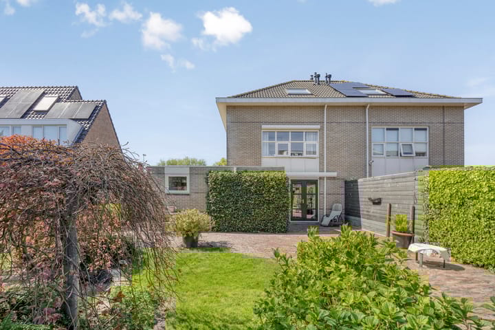 Foto 33 van Korvetstraat 37