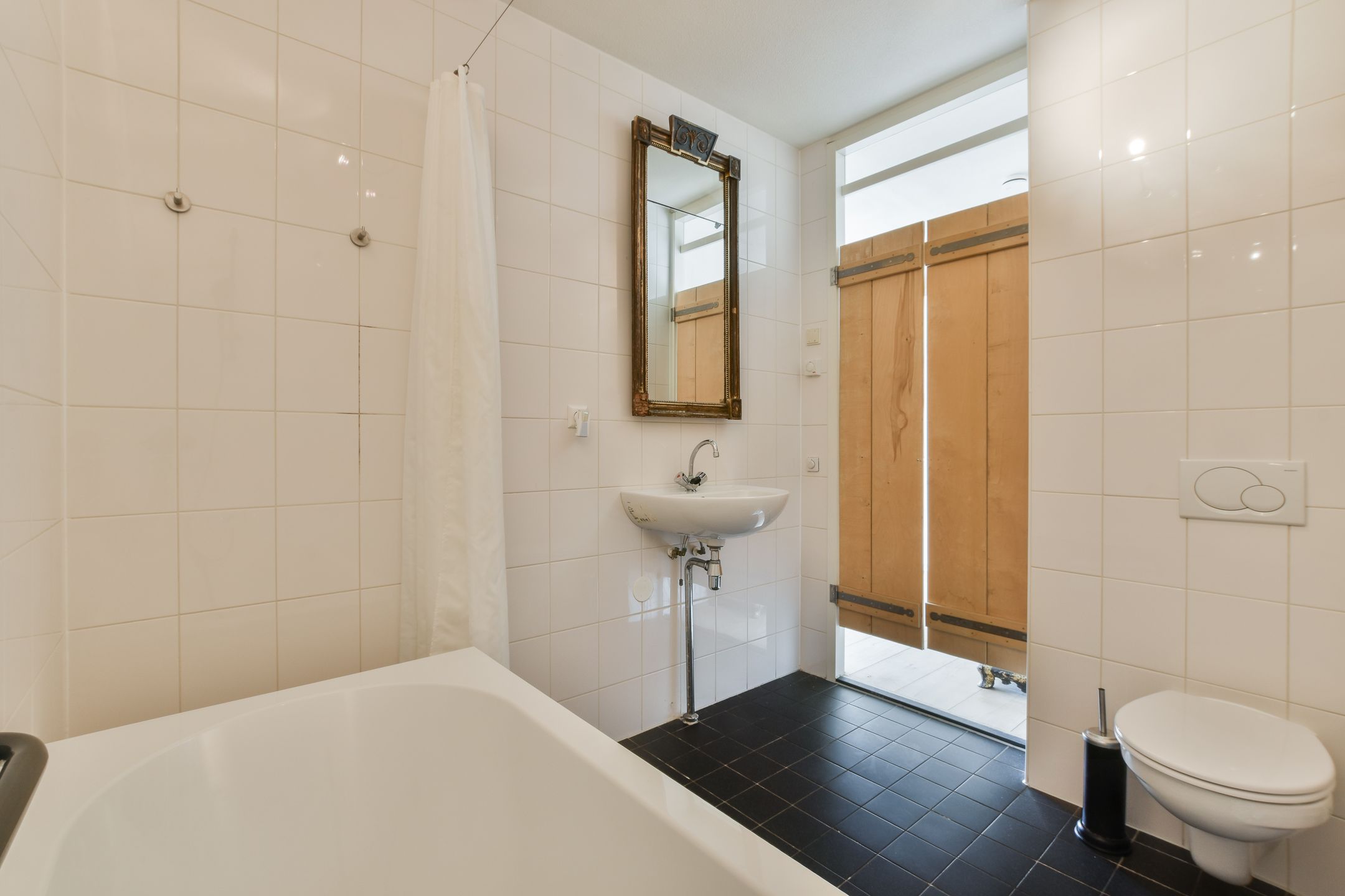 Foto 21 van Jan van Zutphenstraat 675