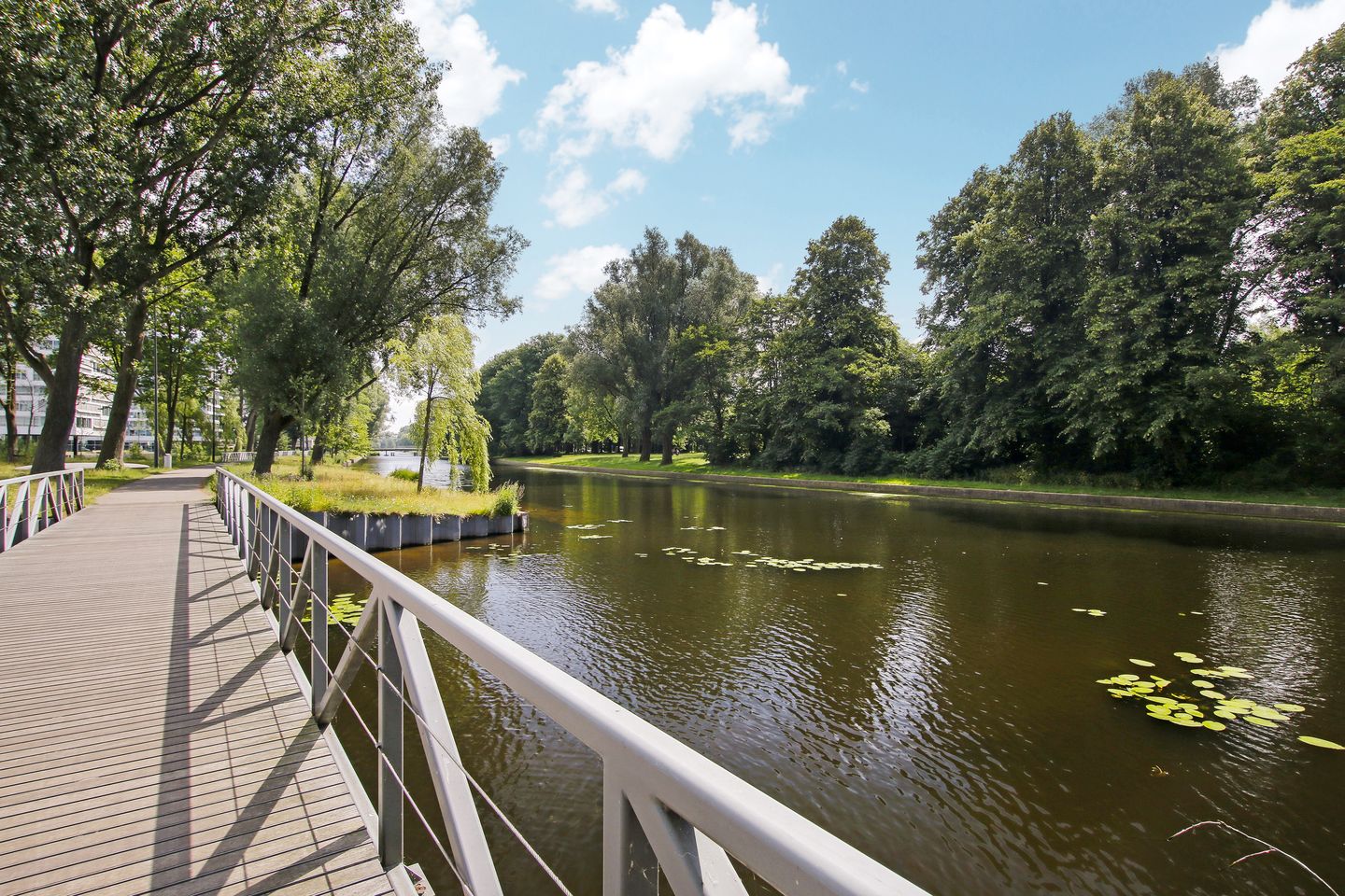 Foto 25 van Jan van Zutphenstraat 675