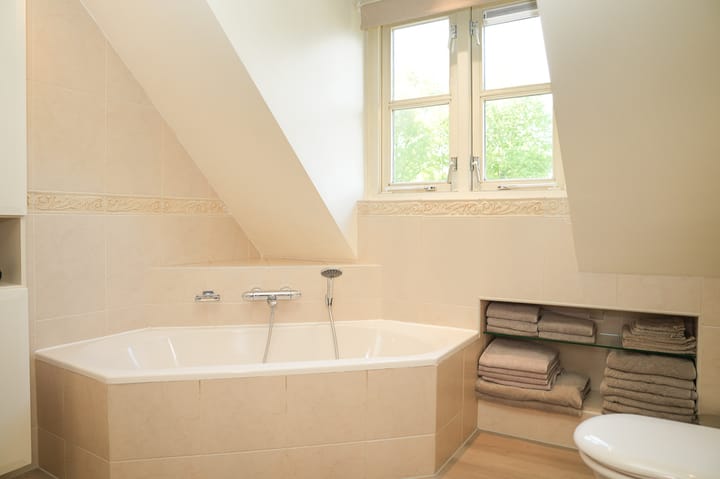 Foto 32 van de Mandenmaker 1