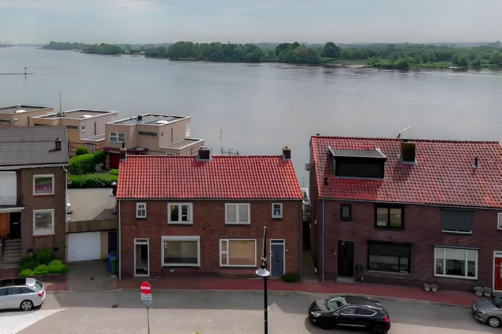Rivierdijk 32