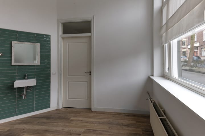 Foto 4 van Van Slichtenhorststraat 32