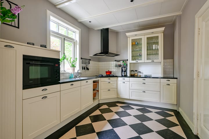 Photo 11 of Dorpsstraat 92