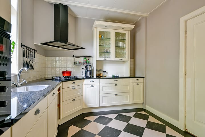 Photo 16 of Dorpsstraat 92