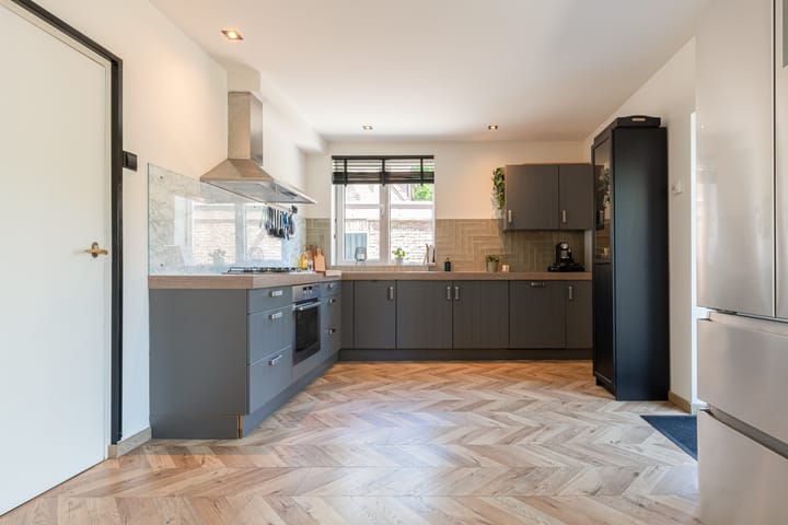 Photo 11 of Tulpenlaan 72