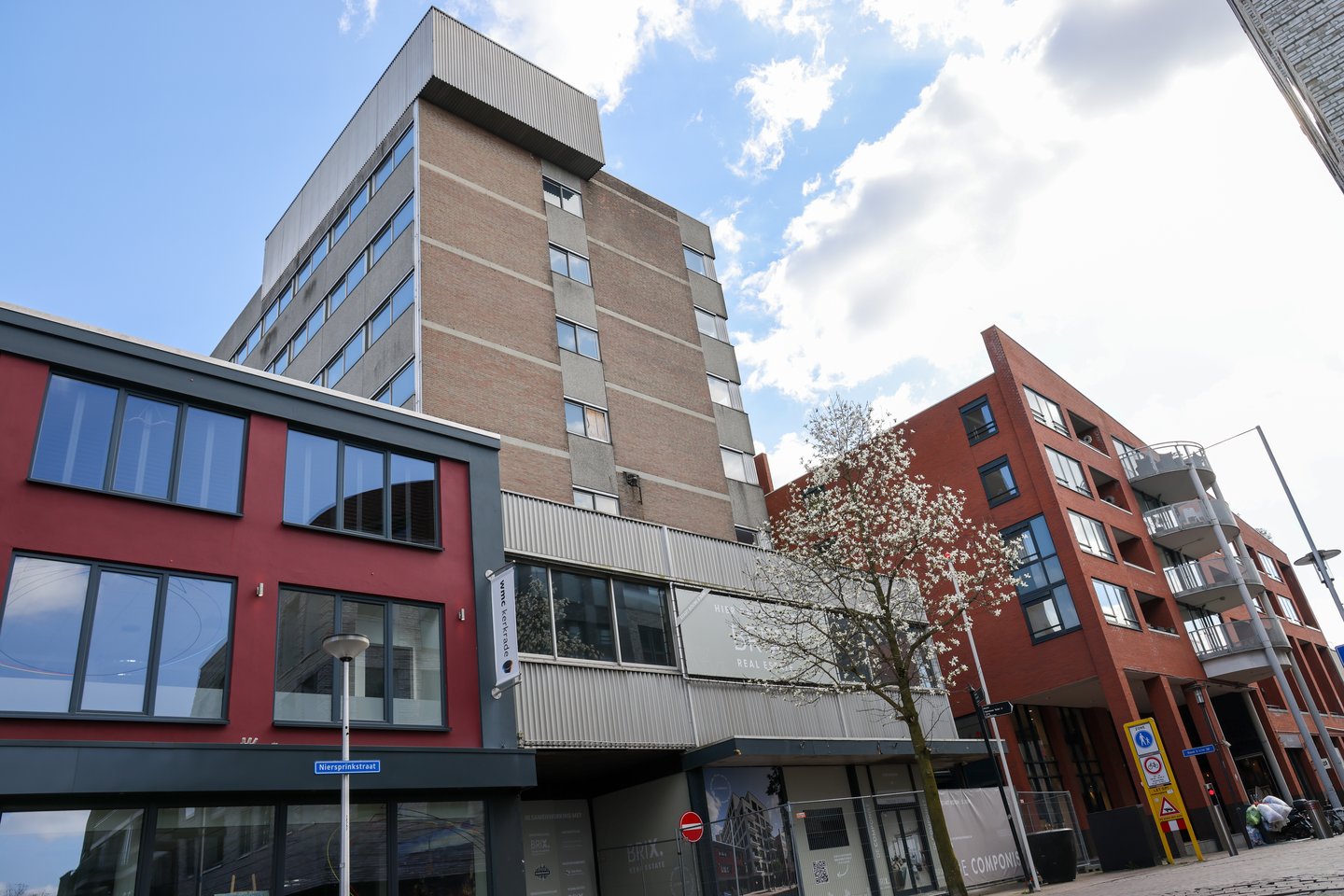 Bekijk foto 2 van Niersprinkstraat 4-A