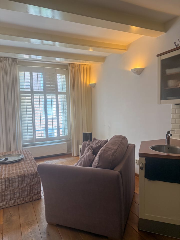 Photo 4 of Frederiksstraat 5-2