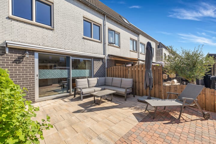 Foto 22 van Basilicumveld 30