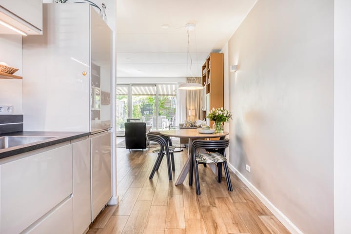 Foto 15 van Merensteinplein 9