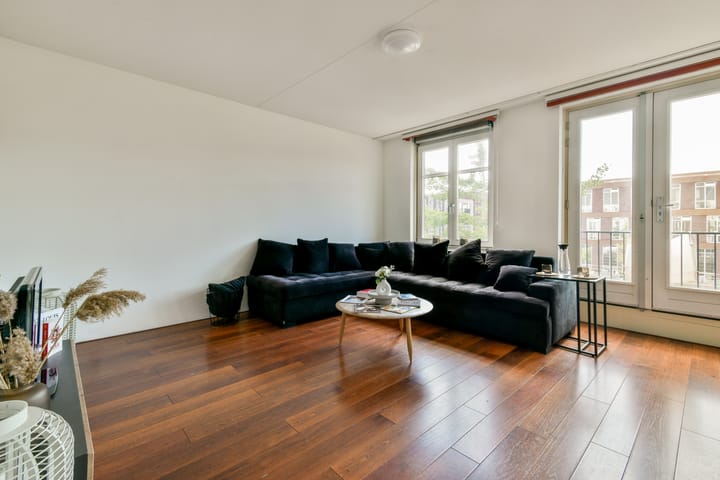 Foto 2 van Hongarijehof 12