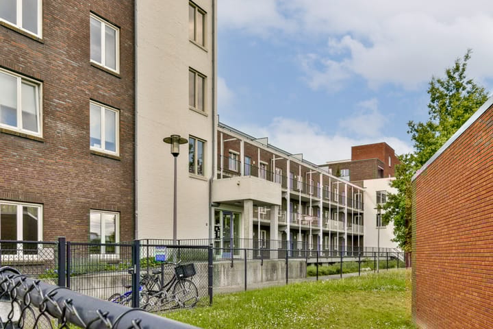 Photo 19 of Hongarijehof 12