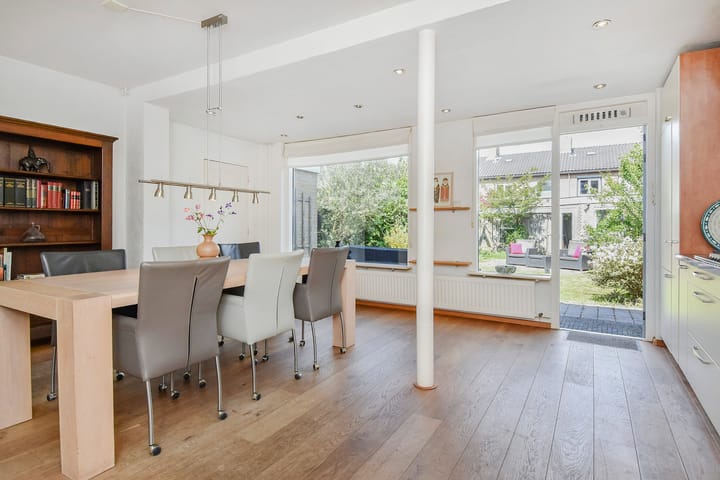 Foto 10 van Karel Doormanlaan 38