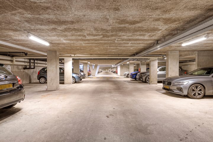 Photo 28 of Fijnjekade 243