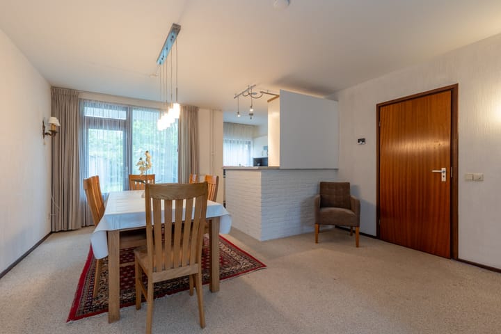 Foto 9 van Meidoorn 85