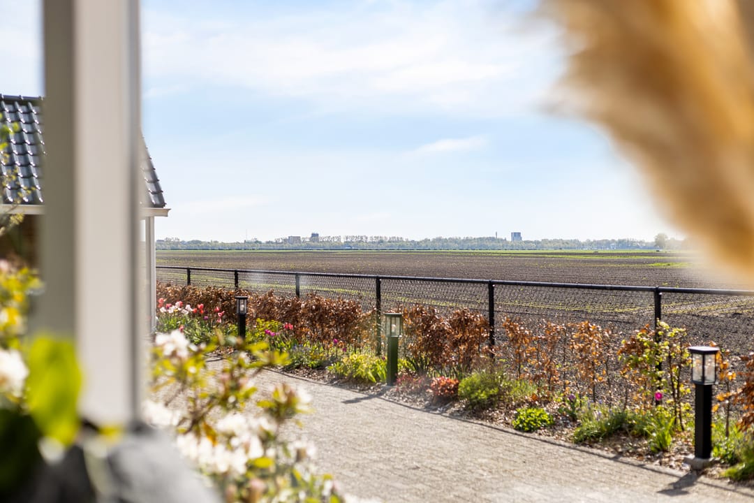 Photo 26 of Hoofdweg 140