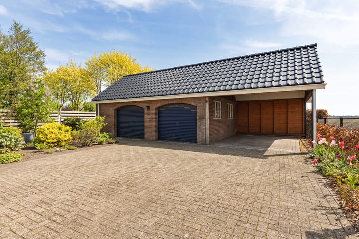 Photo 14 of Hoofdweg 140