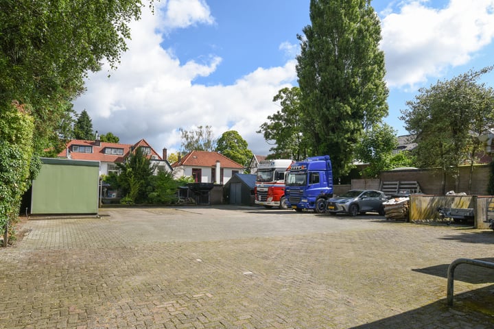 Albertus Perkstraat 64, Hilversum