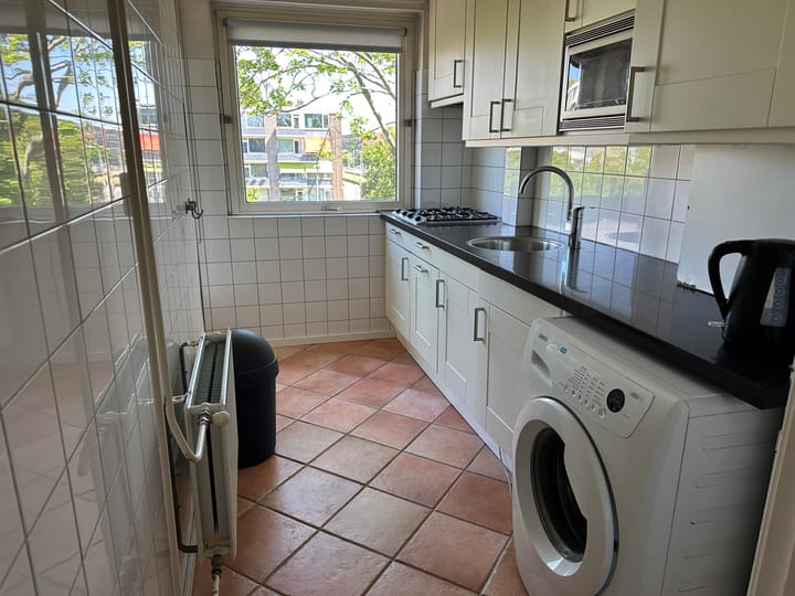 Foto 4 van van Leeuwenstraat 128