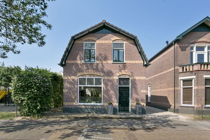 Foto 5 van De Ruyterstraat 27