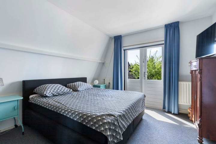 Foto 24 van De Ruyterstraat 27