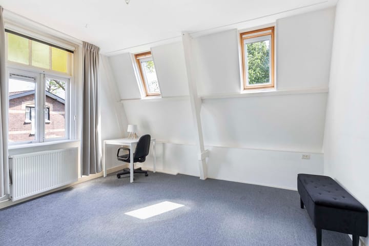 Foto 29 van De Ruyterstraat 27