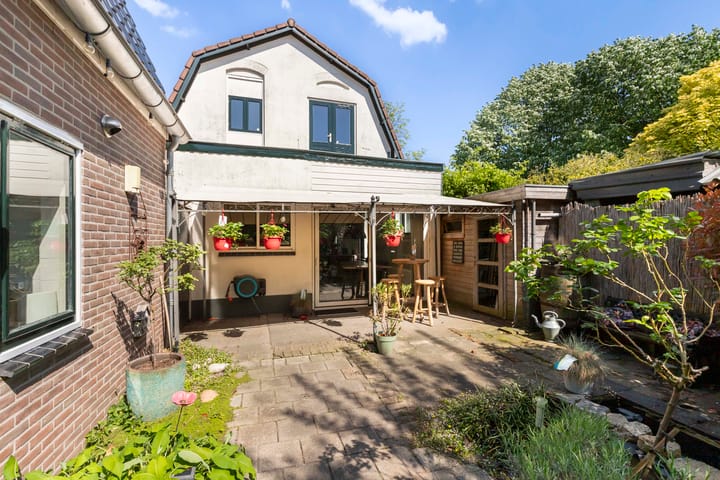 Foto 42 van De Ruyterstraat 27