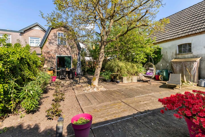 Foto 46 van De Ruyterstraat 27