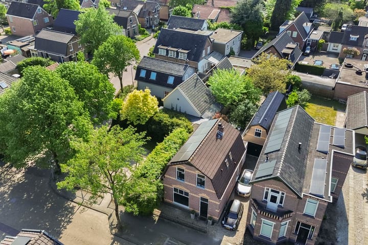 Foto 57 van De Ruyterstraat 27