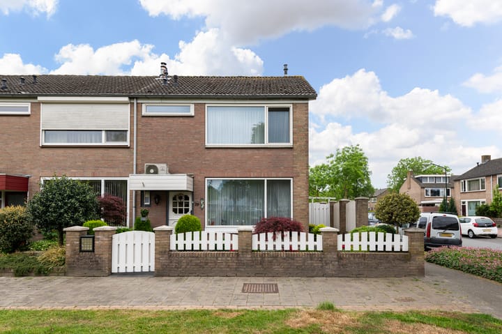 Dr.de Brouwerlaan 29
