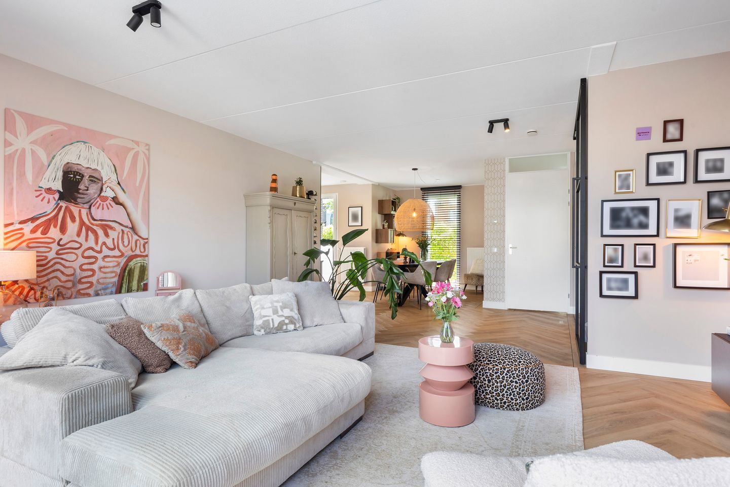 Photo 5 of Boomblauwtje 46