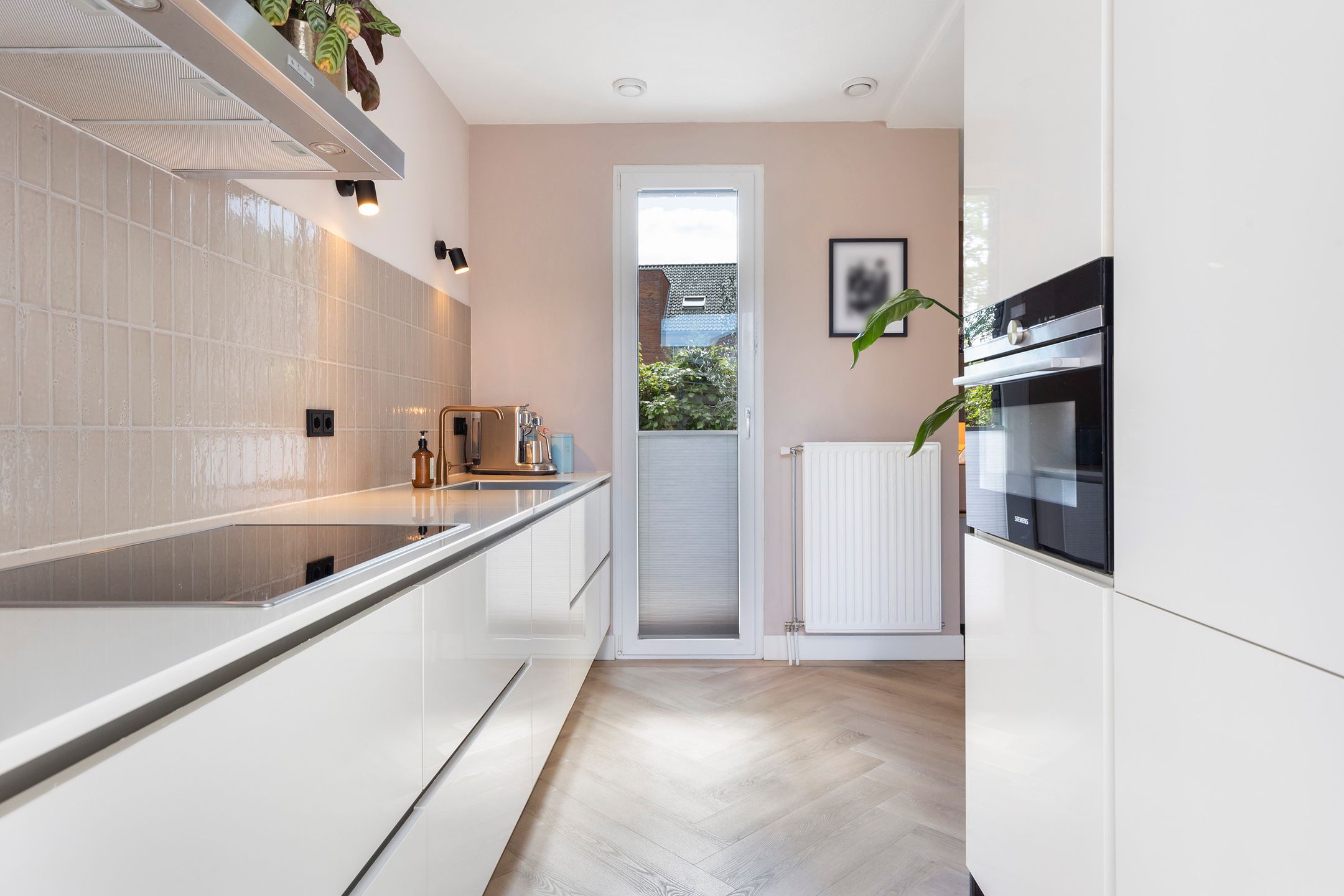 Photo 15 of Boomblauwtje 46