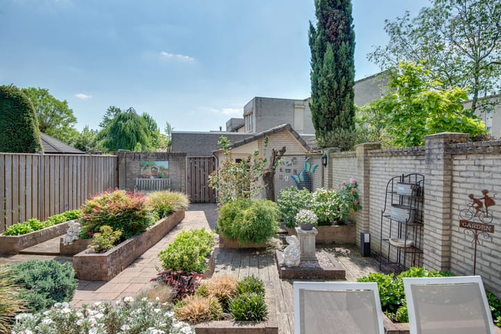 Foto 30 van Meester Bierkuslaan 33