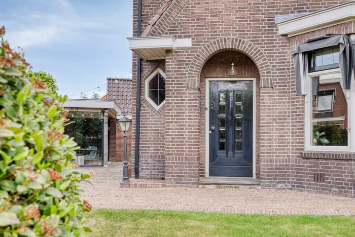 Foto 2 van Alleeweg 2