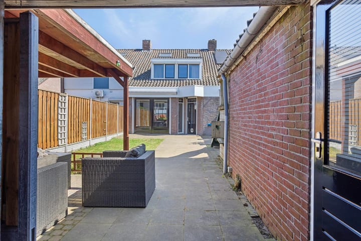 Foto 38 van Nuenenseweg 127