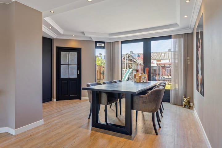 Foto 12 van Nuenenseweg 127