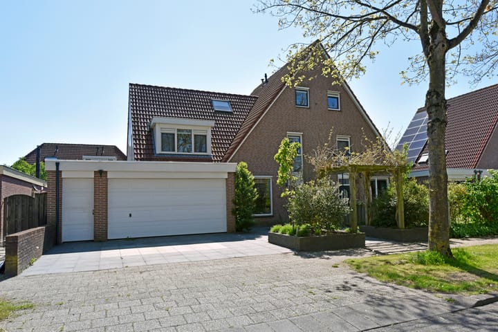 Foto 1 van Muiderweg 33