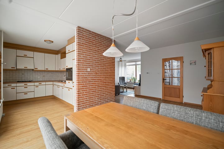 Foto 12 van L. Pietersestraat 73