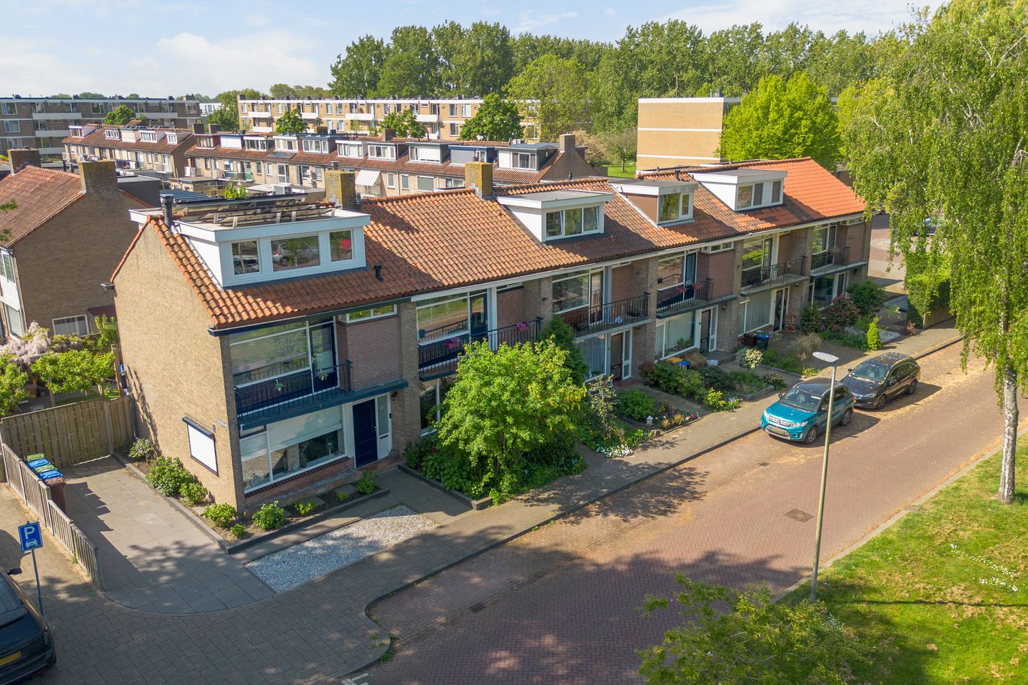 Foto 5 van Goudenregenplantsoen 29