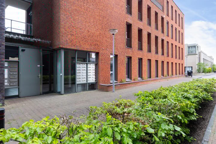 Foto 28 van Bouwe Landlaan 60