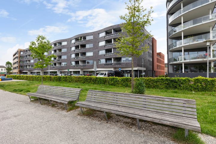 Foto 32 van Bouwe Landlaan 60