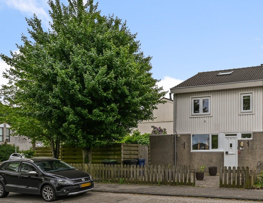 Foto 1 van E.F. van den Banweg 73