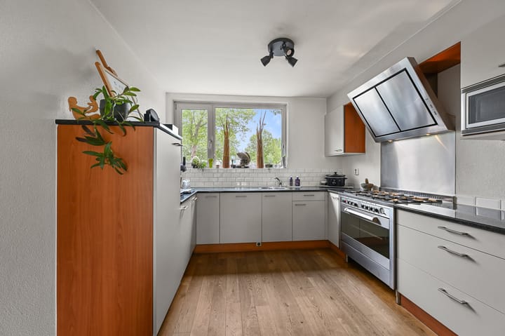 Foto 3 van E.F. van den Banweg 73